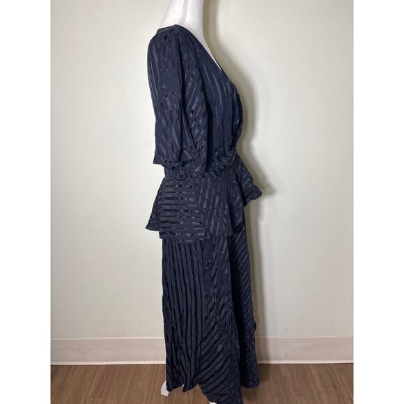 A.L.C Black Stripe Half Sleeve V-Neck Long Special Occasion Dress Sz 8 - Picture 2 of 4